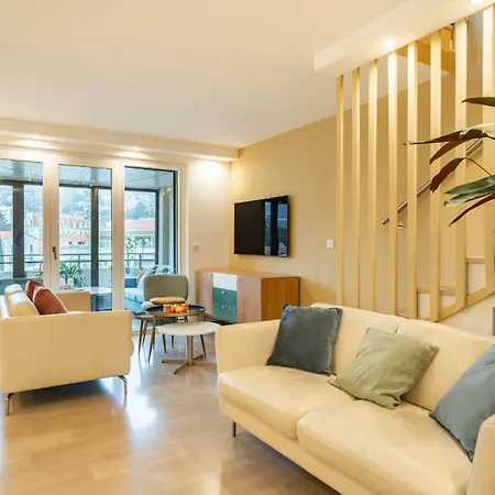 דירה Beautiful Two Bedroom Duplex